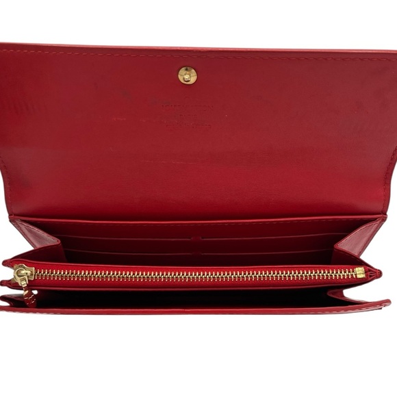 Pre-loved Louis Vuitton Red Vernis Sarah Wallet - Picture 4 of 13